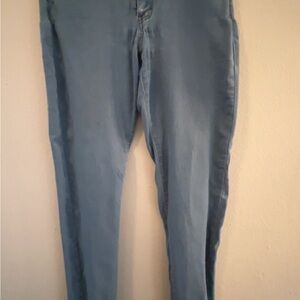 Large KanCan High Rise & Booty Contour Super Skinny Jeans